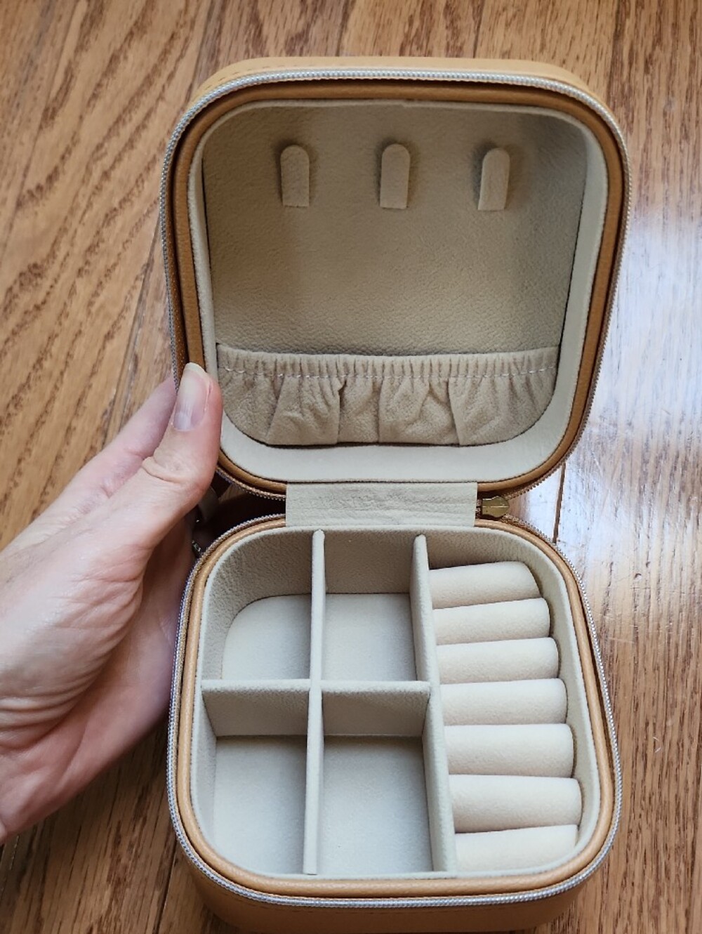 Compact Jewelry Case - Tan - Picture 2 of 7